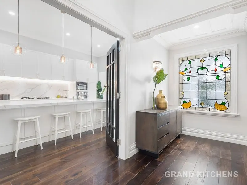 Grand Kitchens light project