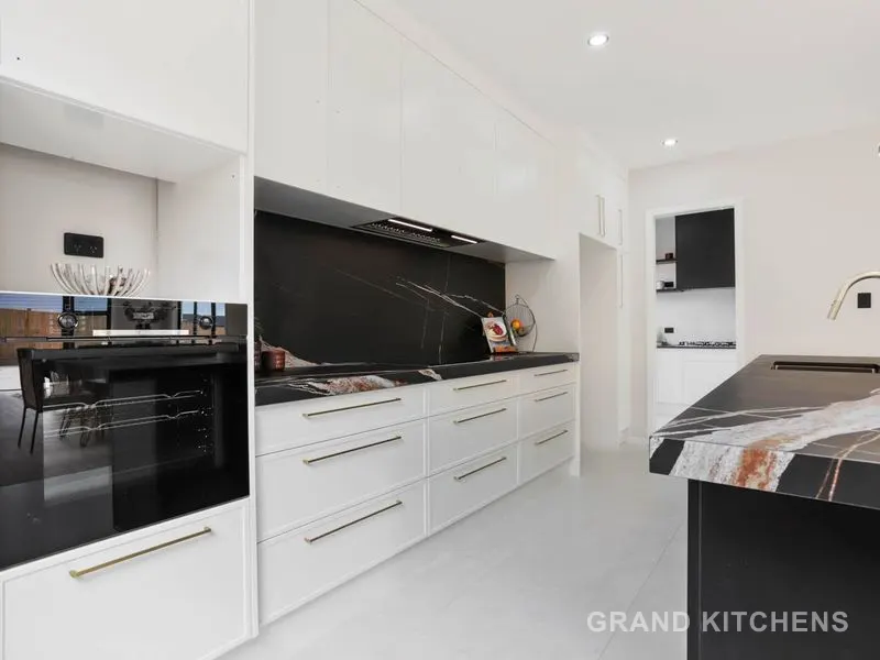 Grand Kitchens light project