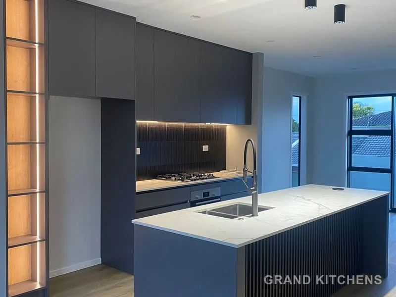 Grand Kitchens modern project